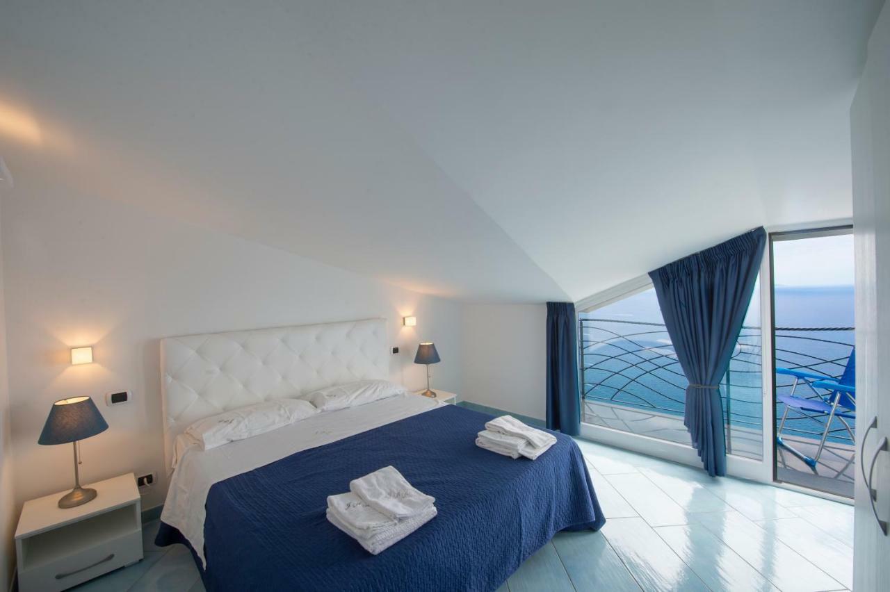 Amalfi Coast Mareblu Apartman Furore Kültér fotó